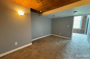 201 S Hoskins Rd, Charlotte, NC 28208 - Photo 15