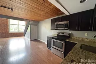 201 S Hoskins Rd, Charlotte, NC 28208 - Photo 7