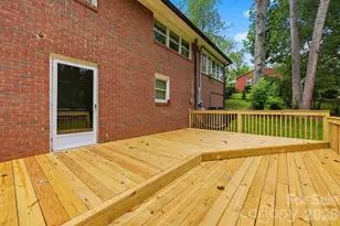 401 S East End Ave, Statesville, NC 28677 - Photo 45
