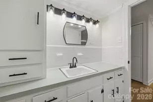 401 S East End Ave, Statesville, NC 28677 - Photo 27