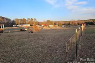 859 Henry Jenkins Rd, Mooresboro, NC 28114 - Photo 17