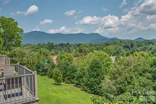 77 Chestnut St, Tryon, NC 28782 - Photo 1