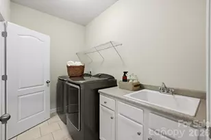 127 Smithfield Dr, Charlotte, NC 28270 - Photo 23