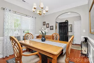 8413 Suttonview Dr, Charlotte, NC 28269 - Photo 13
