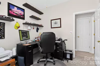 8413 Suttonview Drive, Charlotte, NC 28269 - Photo 23