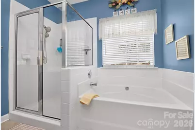 8413 Suttonview Drive, Charlotte, NC 28269 - Photo 17
