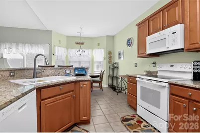 8413 Suttonview Drive, Charlotte, NC 28269 - Photo 9