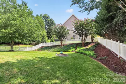 8413 Suttonview Drive, Charlotte, NC 28269 - Photo 33