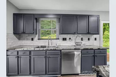 89 Hillview Circle, Brevard, NC 28712 - Photo 13