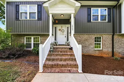 2953 2nd Street Court NW, Hickory, NC 28601 - Photo 31