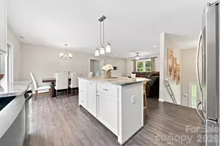 2953 2nd St Ct NW, Hickory, NC 28601 - Photo 11