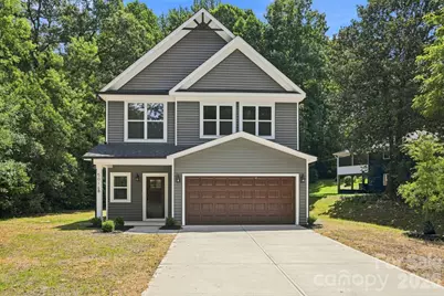 5016 Hoover Drive, Charlotte, NC 28269 - Photo 1