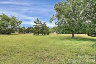8203 Golf Ridge Dr, Charlotte, NC 28277 - Photo 27