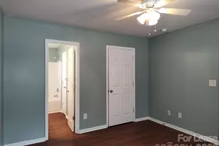5226 Beam Lake Dr, Charlotte, NC 28216 - Photo 11