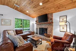 2 Bear Rock Loop Rd, Hendersonville, NC 28739 - Photo 7