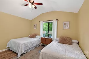 2 Bear Rock Loop Rd, Hendersonville, NC 28739 - Photo 13