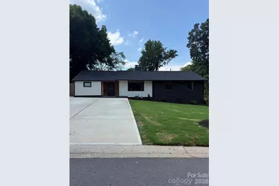 615 Manhasset Road, Charlotte, NC 28209 - Photo 1