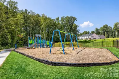 3050 Finchborough Court, Charlotte, NC 28269 - Photo 11