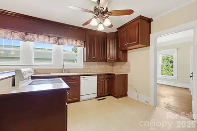 302 N Ridge Avenue, Kannapolis, NC 28083 - Photo 15