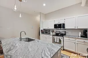 404 N Laurel Ave, Charlotte, NC 28204 - Photo 17