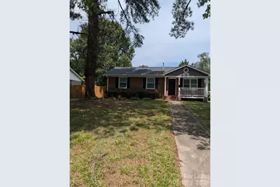 2800 Dalecrest Drive, Charlotte, NC 28269 - Photo 1