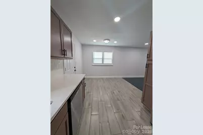 2800 Dalecrest Drive, Charlotte, NC 28269 - Photo 5