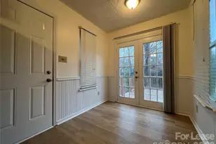 6428 Whitewater Dr, Charlotte, NC 28214 - Photo 7