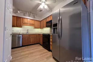 6428 Whitewater Dr, Charlotte, NC 28214 - Photo 5