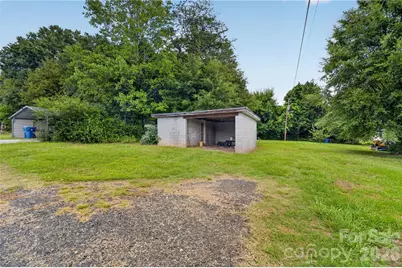 2318 32nd Street NE, Hickory, NC 28601 - Photo 13