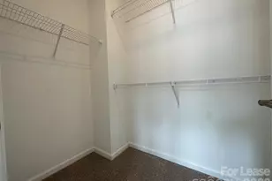 9233 Harwen Ln, Charlotte, NC 28215 - Photo 21