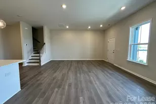 9233 Harwen Ln, Charlotte, NC 28215 - Photo 9