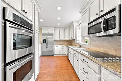 3528 Broadfield Road, Charlotte, NC 28226 - Photo 3