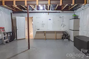2262 NW Donnington Ln NW, Concord, NC 28027 - Photo 47
