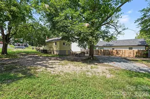 123 James St, Kannapolis, NC 28083 - Photo 23