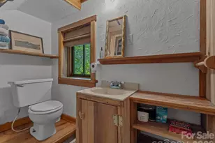 1051 Frost Rd, Saluda, NC 28773 - Photo 13
