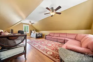 85 Charleston Ct, Hickory, NC 28601 - Photo 29