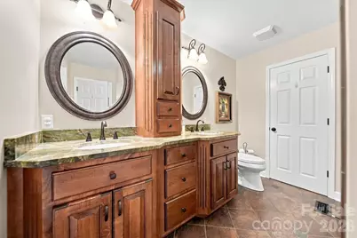 85 Charleston Court, Hickory, NC 28601 - Photo 21