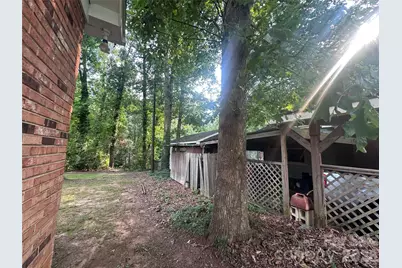7216 Lockmont Drive, Charlotte, NC 28212 - Photo 17