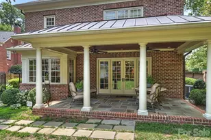309 Hempstead Pl, Charlotte, NC 28207 - Photo 47