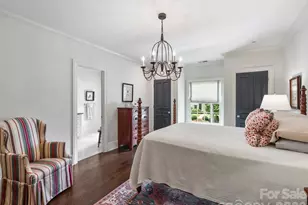 309 Hempstead Pl, Charlotte, NC 28207 - Photo 35