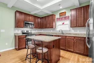 93 Foxtail Ct, Hendersonville, NC 28792 - Photo 11