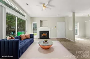 9327 Kimmel Ln, Charlotte, NC 28216 - Photo 3