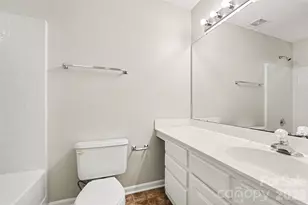 9327 Kimmel Ln, Charlotte, NC 28216 - Photo 15