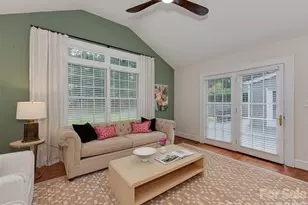1323 Goodwin Ave, Charlotte, NC 28205 - Photo 19