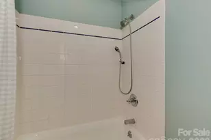 1323 Goodwin Ave, Charlotte, NC 28205 - Photo 35