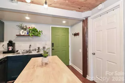 201 S Hoskins Road #315, Charlotte, NC 28208 - Photo 21