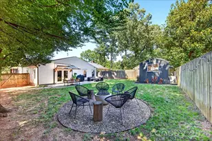 3020 Holt St, Charlotte, NC 28205 - Photo 9