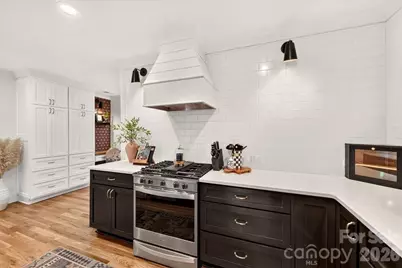 3020 Holt Street, Charlotte, NC 28205 - Photo 17