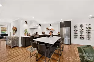3020 Holt St, Charlotte, NC 28205 - Photo 3