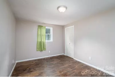 1369 Chancellor Drive, Claremont, NC 28610 - Photo 15